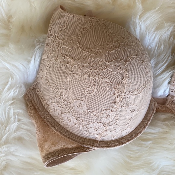 Victoria’s Secret 34C Push Up Bra, never worn - Picture 3 of 6